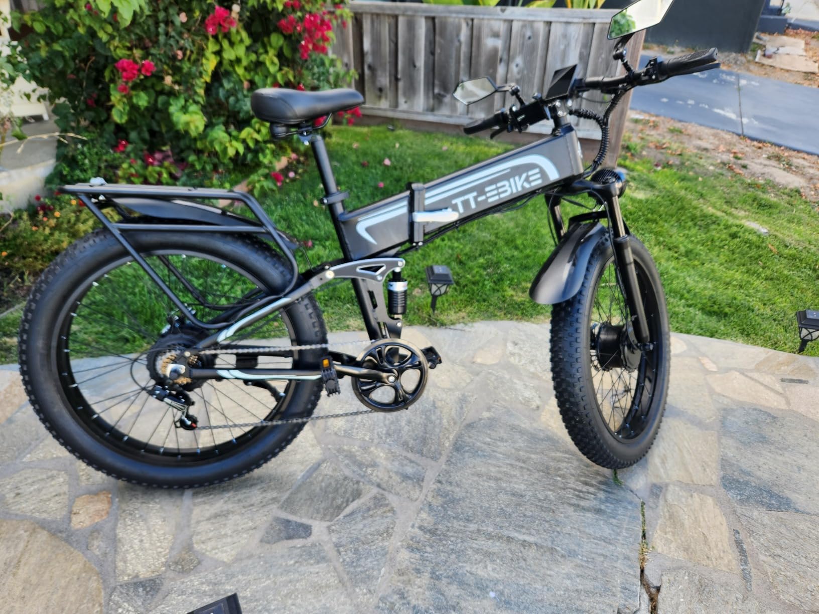 Fully Equipped and Ready to Go: The Perfect Cargo E-Bike for Your Next Camping Trip